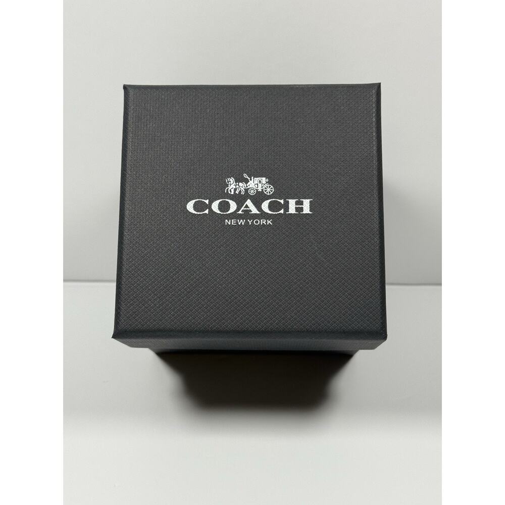 Coach Perry 14503344 Silver Dial Silver Tone Stainless Bracelet Women’s Watch - Picture 4 of 4